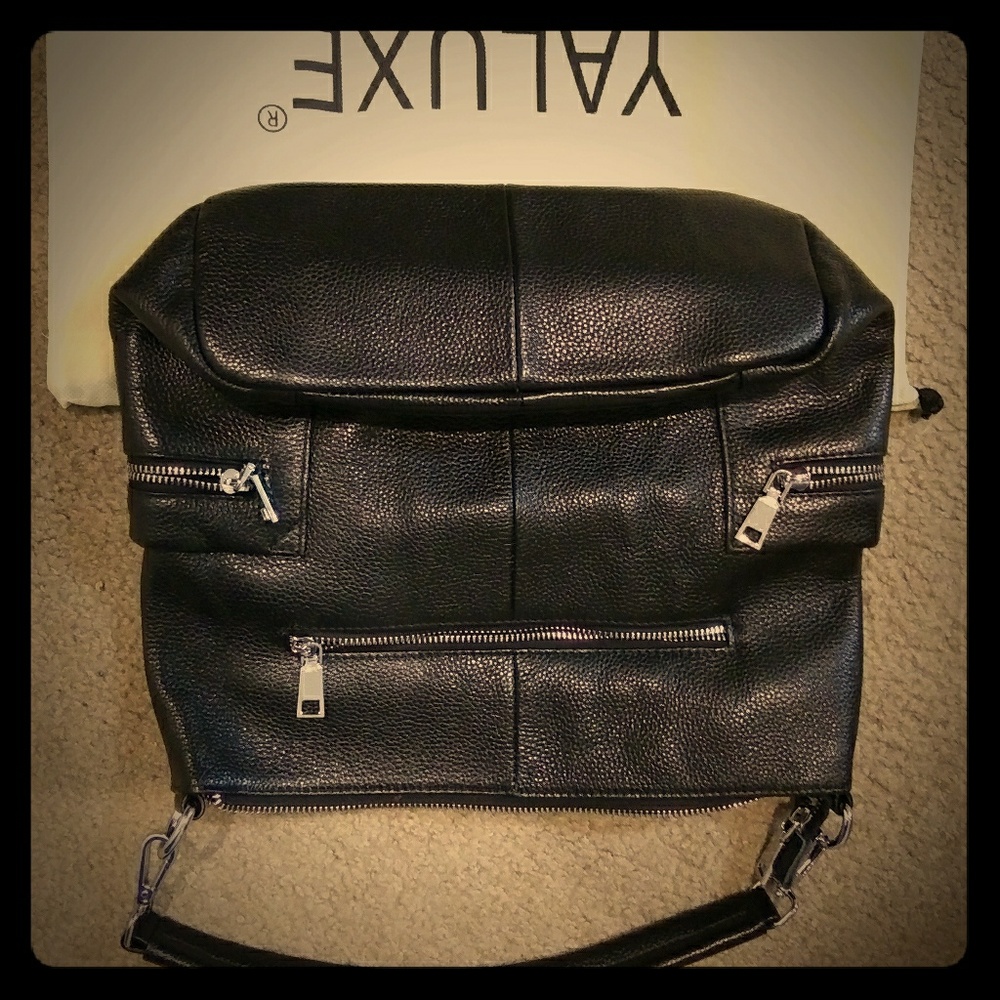 Yaluxe purse